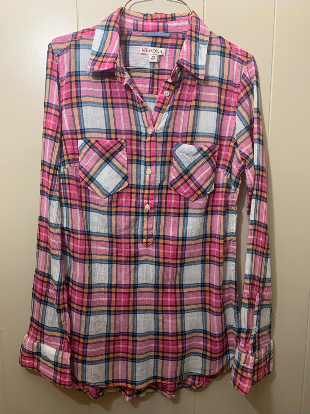 Women’s XS Merona Pink Plaid Button-Up Shirt